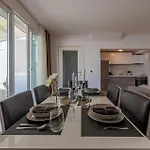 1 Bedroom Awesome In Appartement *