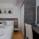 Appartement 1 Bedroom Awesome In Petrcane