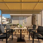 1 Bedroom Awesome In Appartement